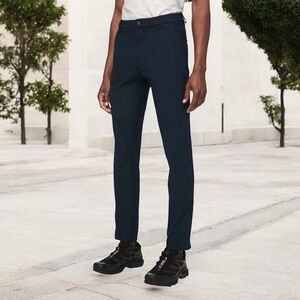 Lululemon Commission Pant Classic Warpstreme 32" in True Navy Sz 28